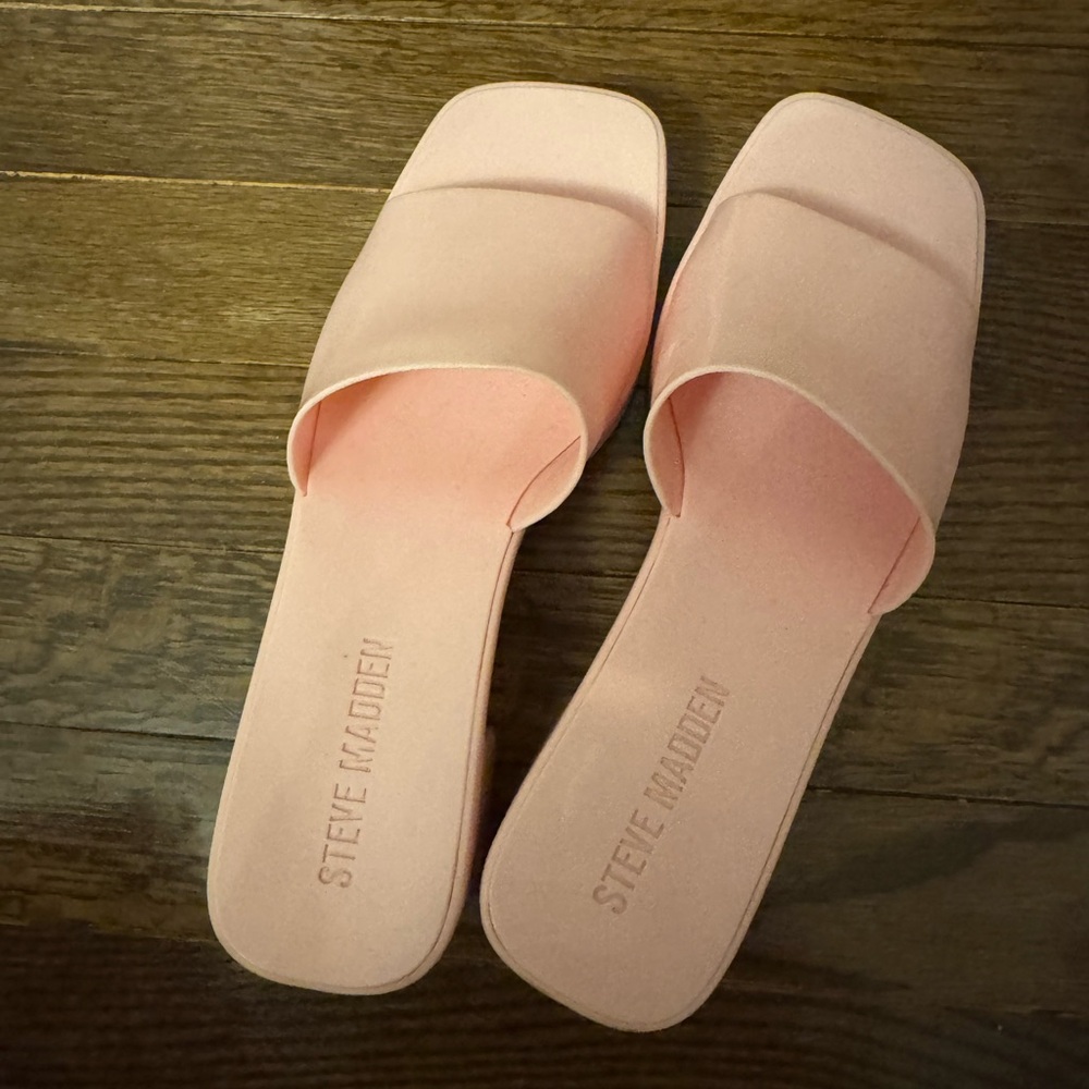Steve Madden Pink Sandals Minimalist Comfort